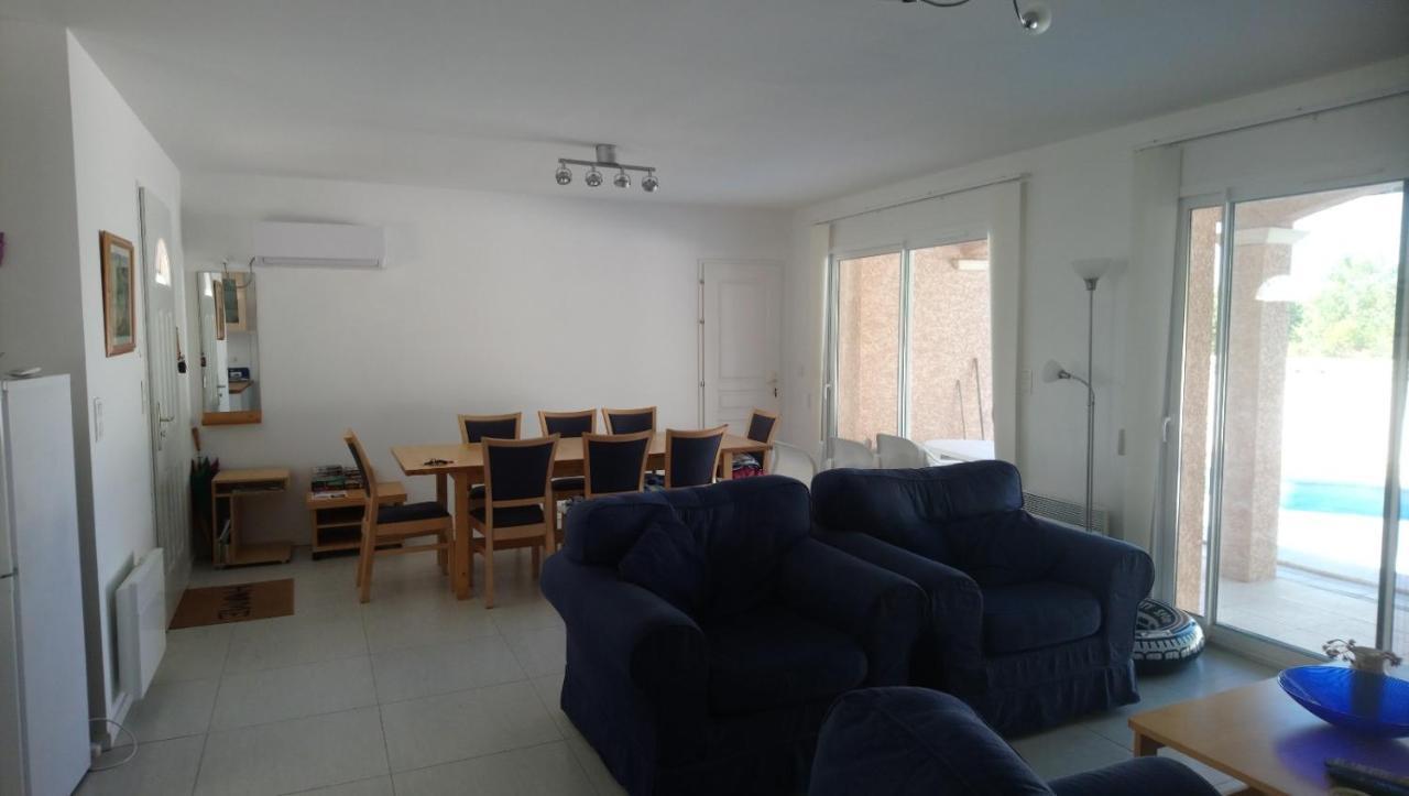 Poppey Villa Peret Ngoại thất bức ảnh
